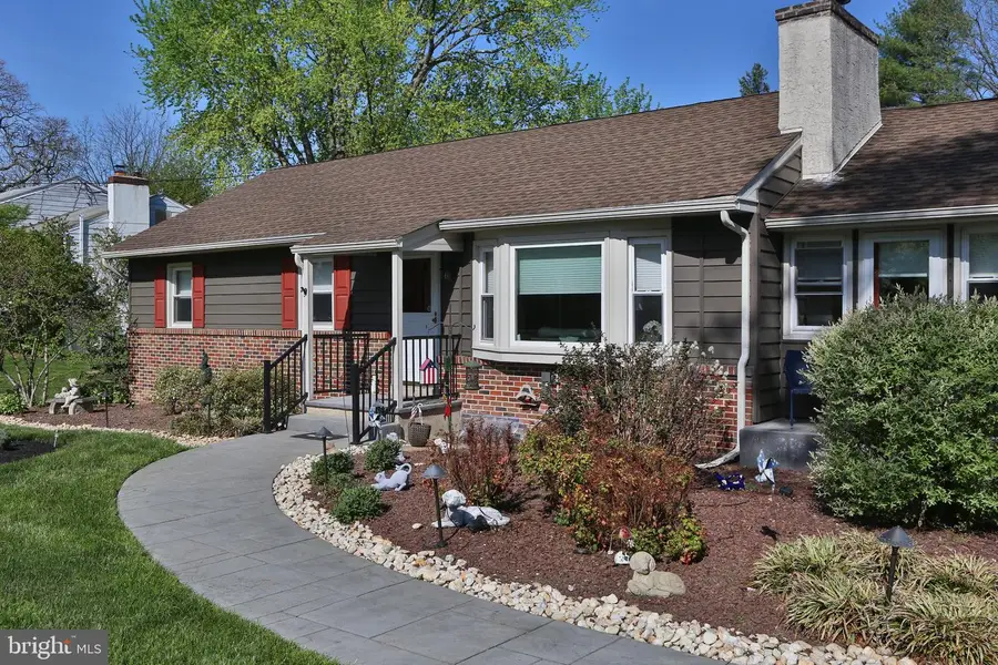 158 S Shady Retreat Rd, Doylestown, PA 18901 - #2