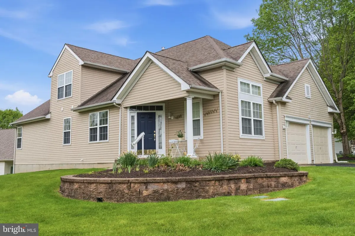 35 Zinnia Way, Langhorne, PA 19047 - #1