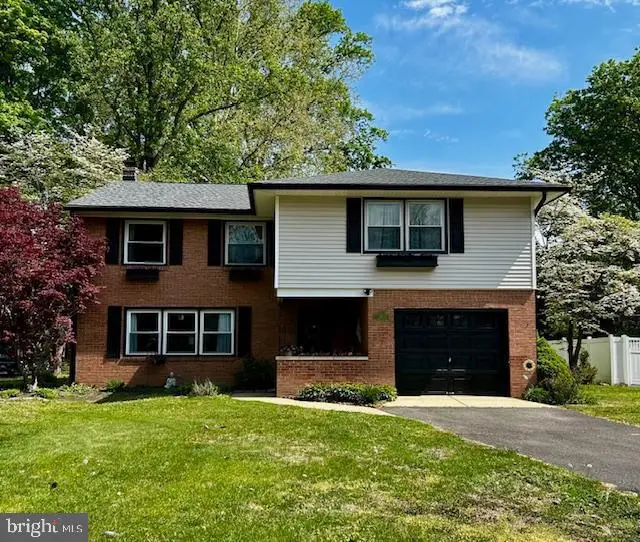 16 Glenolden Rd, Yardley, PA 19067 - #1