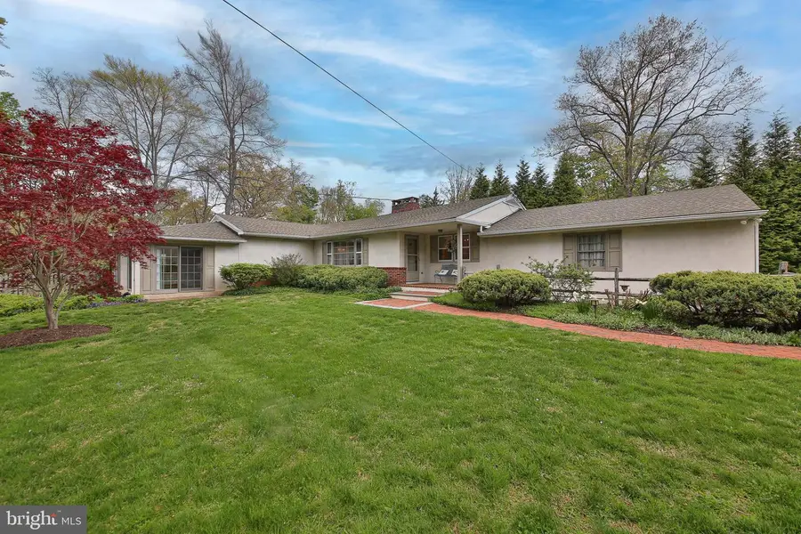 95 Springs Dr, Doylestown, PA 18901 - #2