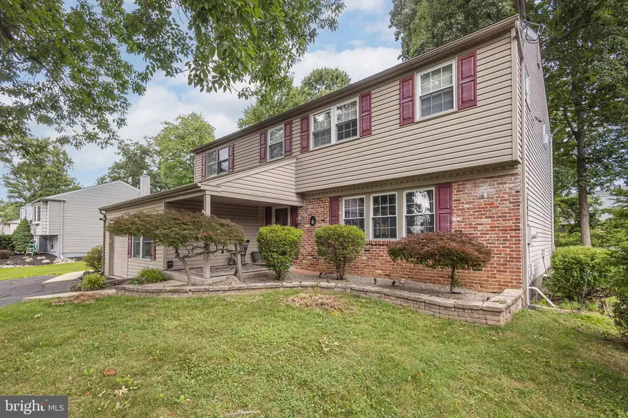 2125 Blackhorse Dr, Warrington, PA 18976 - #2