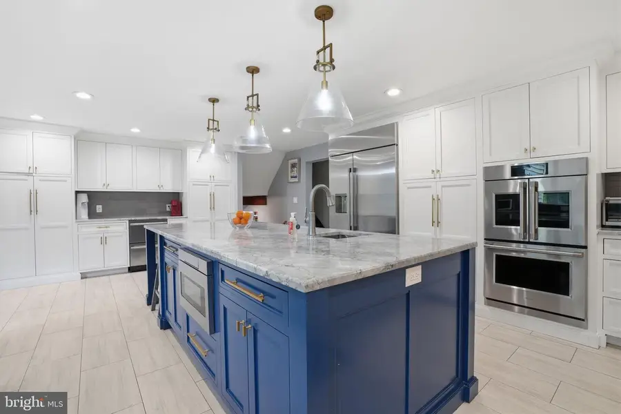 1040 Harvard Dr, Yardley, PA 19067 - #3