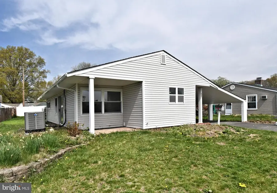 59 Thaliabush Ln, Levittown, PA 19054 - #3