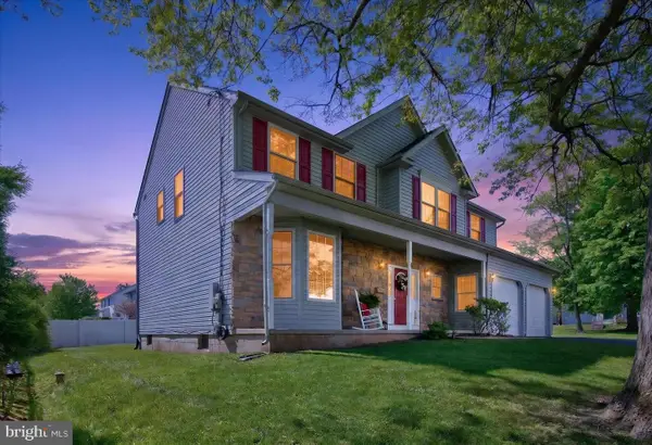 4 E Summit Ave, TELFORD, PA 18969