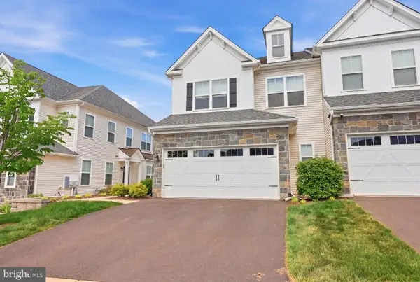 31 Spring Mill Rd, WARMINSTER, PA 18974