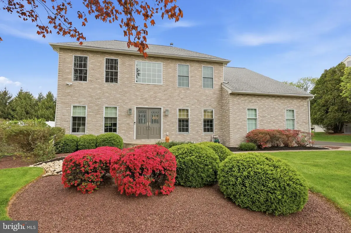 100 Windy Knoll Dr, Richboro, PA 18954 - #1