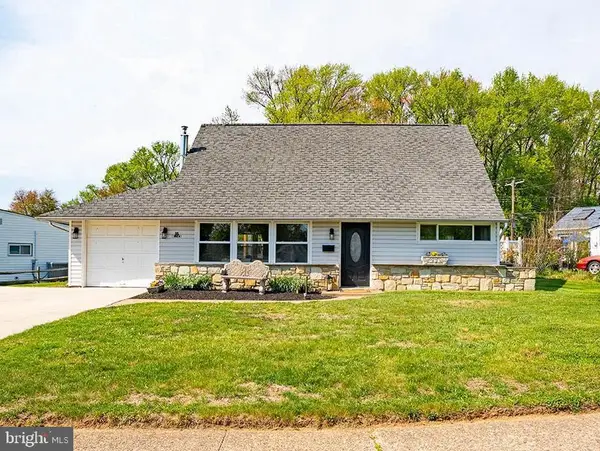 25 Cobalt Ridge Dr N, LEVITTOWN, PA 19057