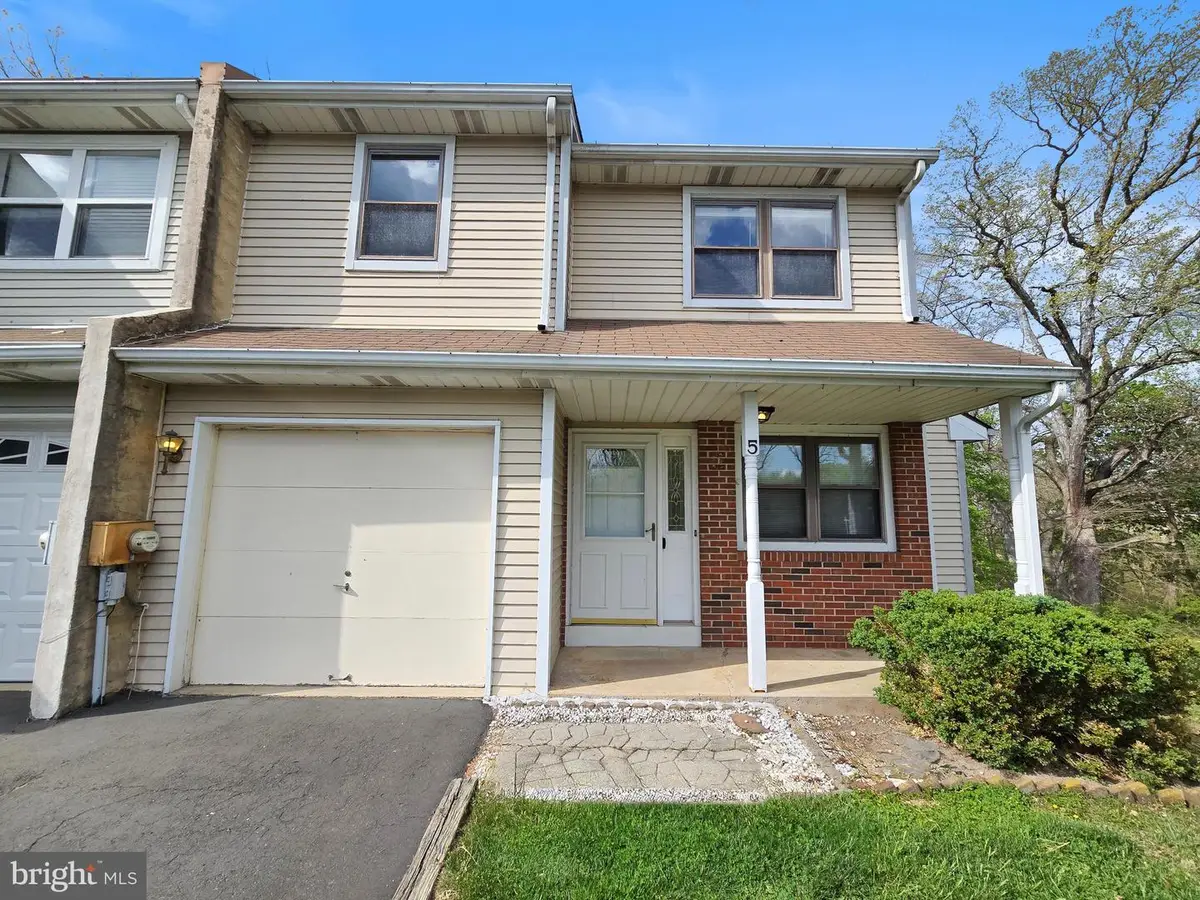 5 E Ridge Mews, Newtown, PA 18940 - #1