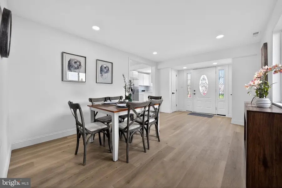 50 Autumn Ln, Levittown, PA 19055 - #2