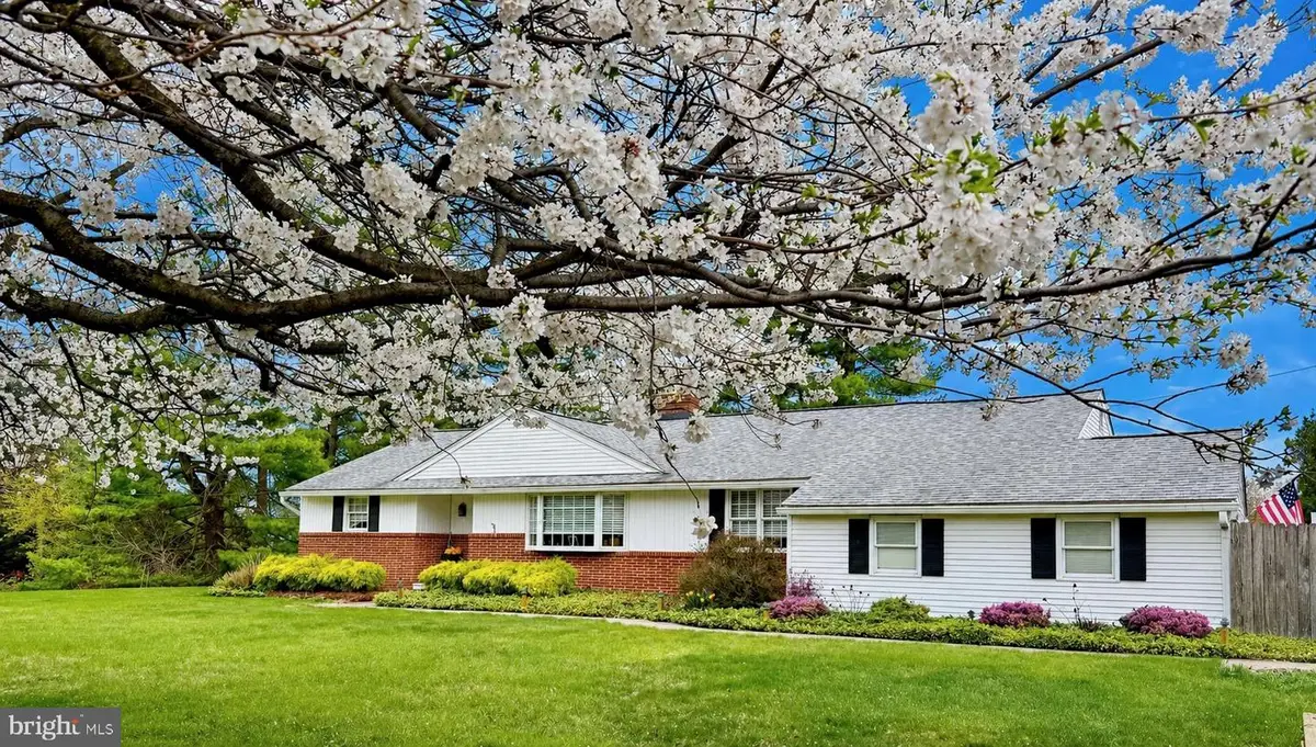 418 Doublewoods Rd, Langhorne, PA 19047 - #1