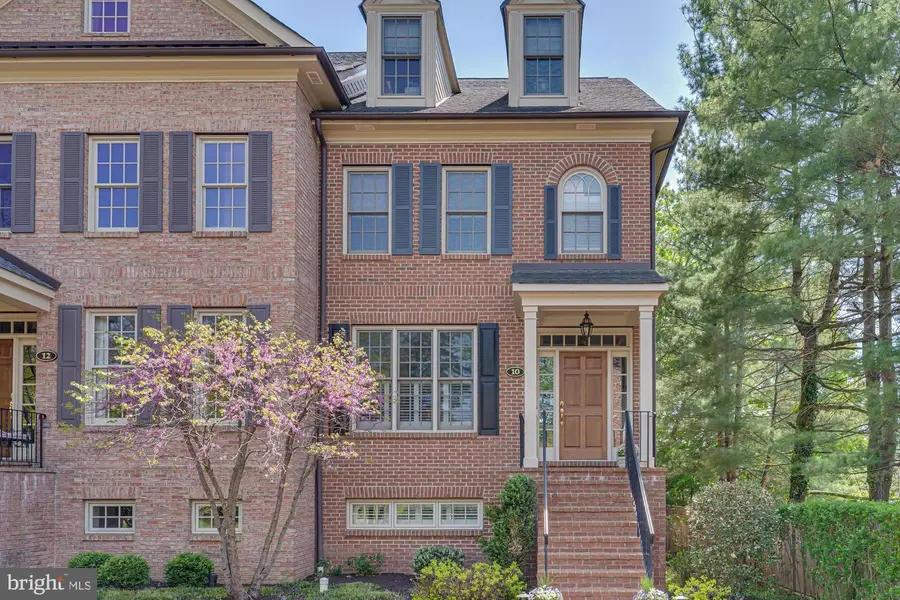10 Dunham Ln, Newtown, PA 18940 - #2
