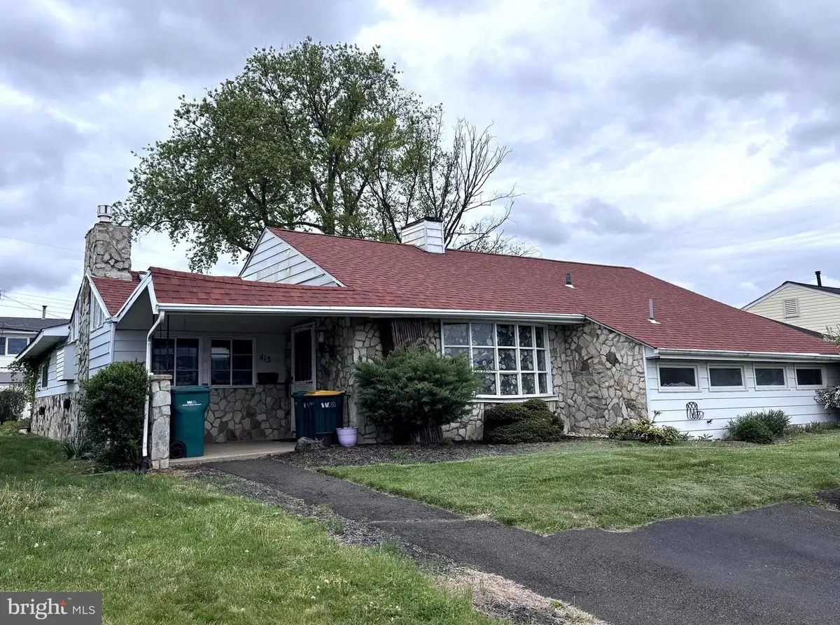 415 Berkshire Rd, Fairless Hills, PA 19030 - #1