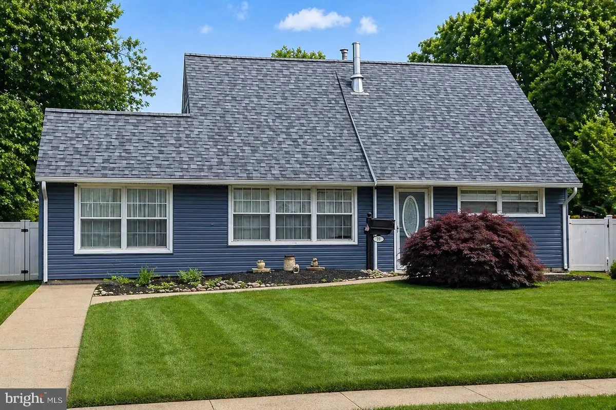 39 Vermillion Ln, Levittown, PA 19054 - #1