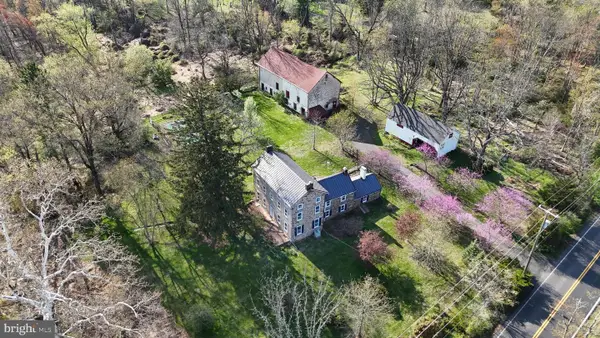 345 Park Ave, CHALFONT, PA 18914
