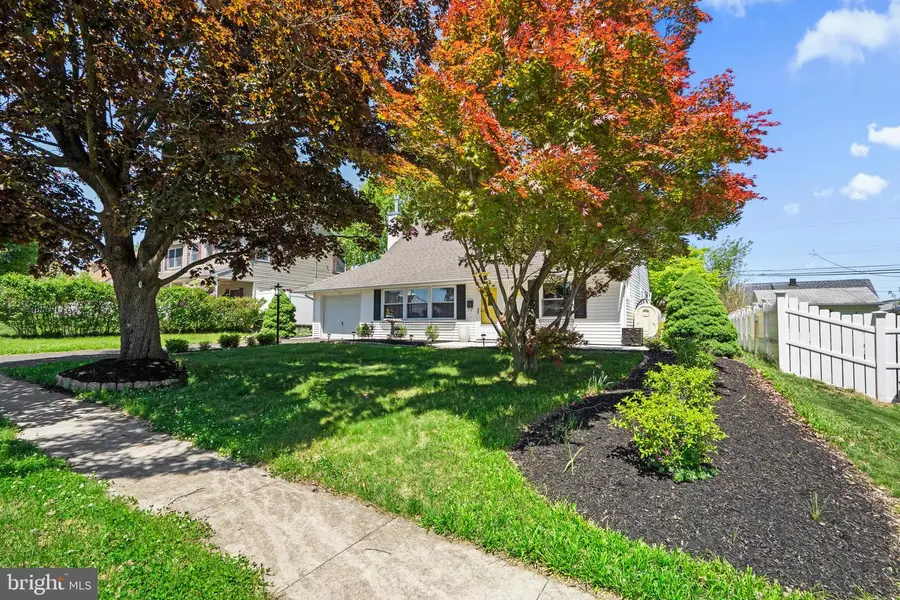 25 Cable Rd, Levittown, PA 19057 - #3