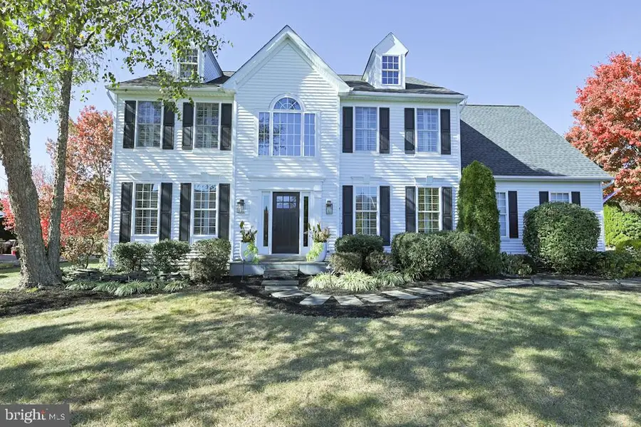 5416 Windtree Dr, Doylestown, PA 18902 - #2