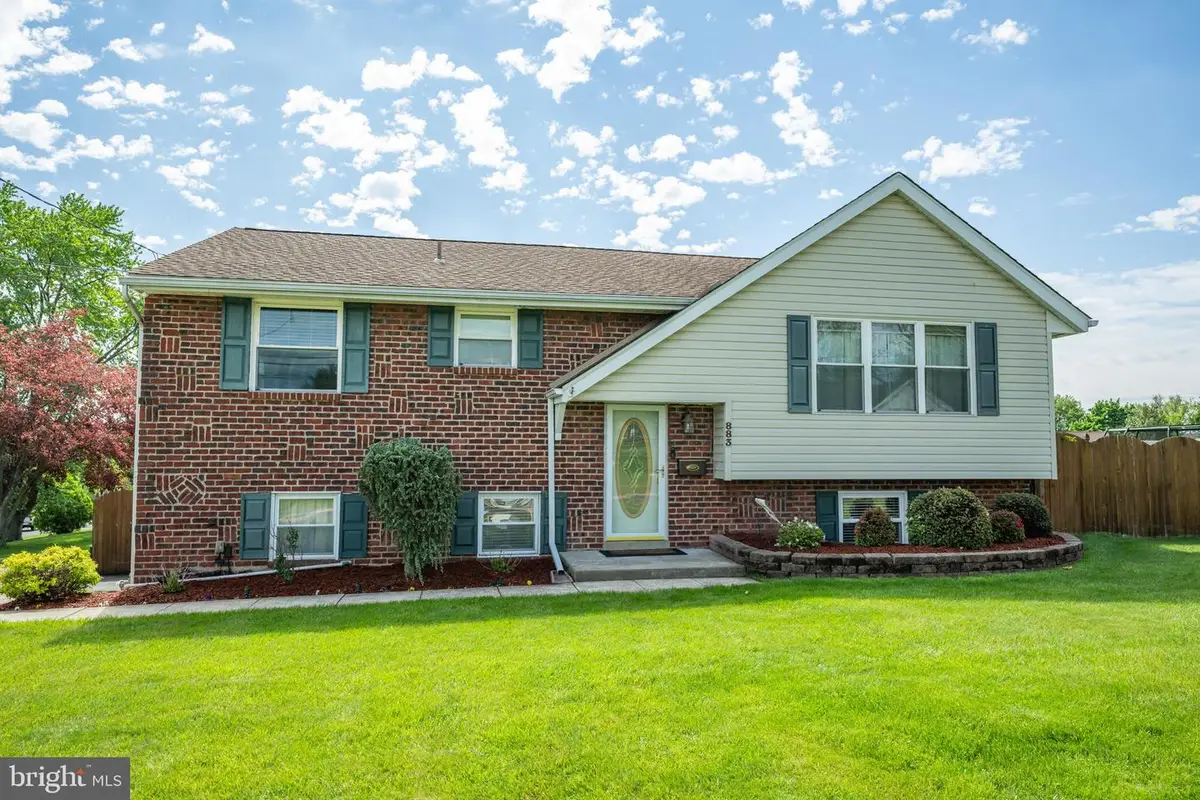 883 Mustang Rd, Warrington, PA 18976 - #1