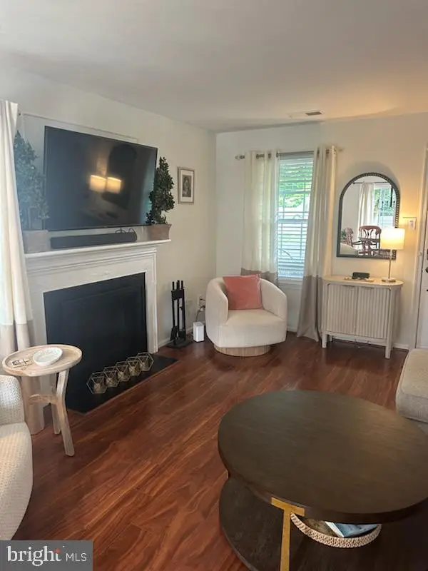 24 Craig Ct, Newtown, PA 18940 - #3