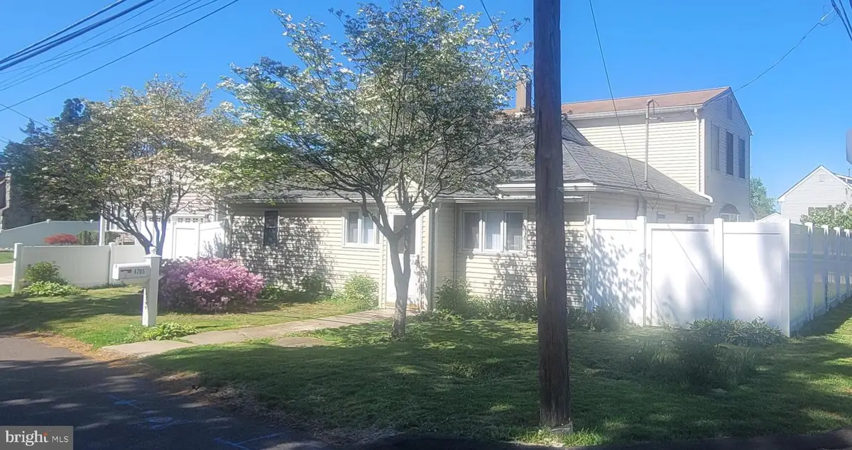 4705 Oak Ave, Feasterville Trevose, PA 19053 - #1