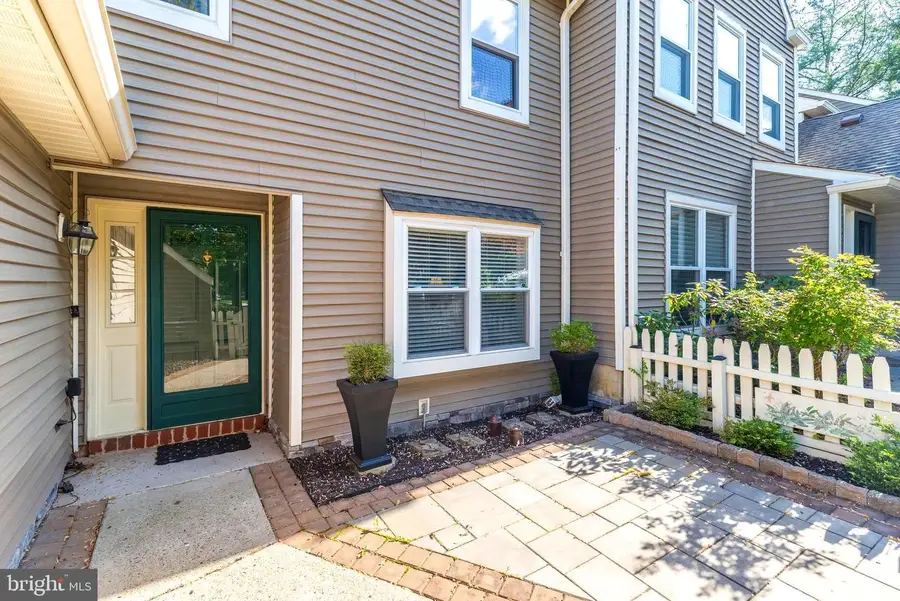 1607 Lakeview Cir, Yardley, PA 19067 - #3