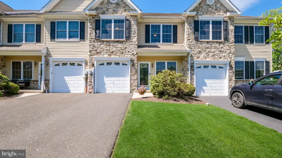 23 Woodspring Cir, Sellersville, PA 18960 - #2