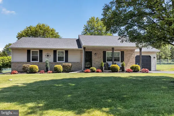 1611 Sleepy Hollow Rd, QUAKERTOWN, PA 18951