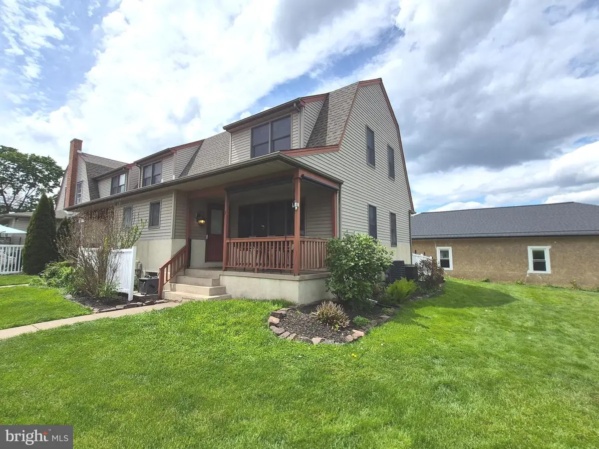 145 Diamond St #c, Sellersville, PA 18960 - #1