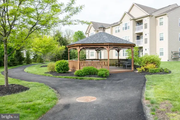 1503 Moore St #304, BRISTOL, PA 19007