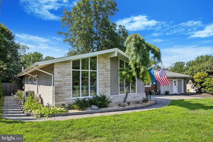 3 Eton Rd, Yardley, PA 19067 - #2