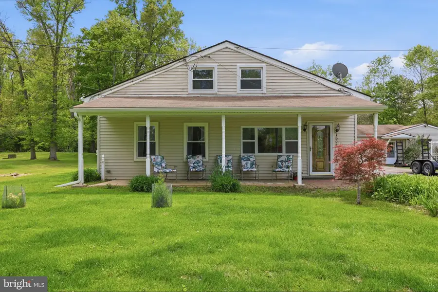 1696 Chestnut Ridge Rd, Upper Black Eddy, PA 18972 - #3