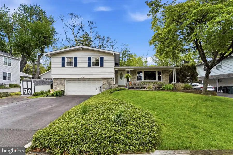 843 Sterner Mill Rd, Feasterville Trevose, PA 19053 - #2