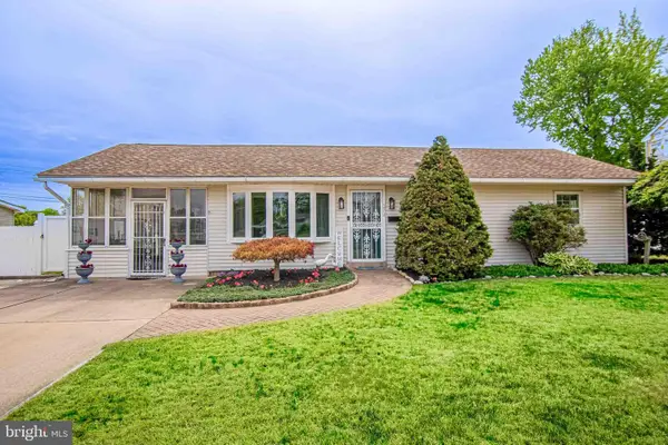 274 Wyandotte Rd, FAIRLESS HILLS, PA 19030