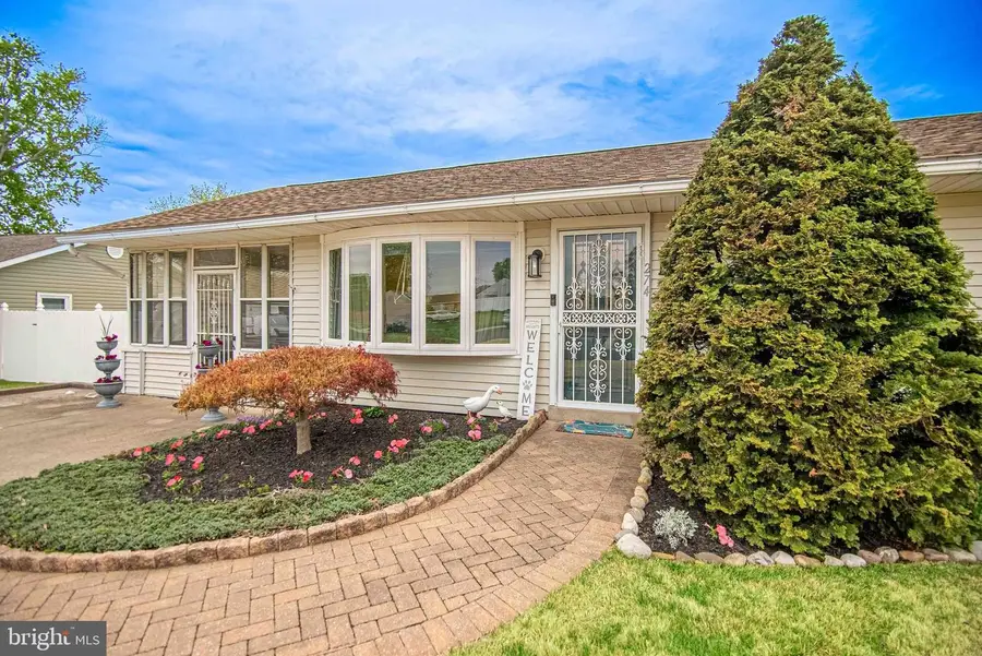 274 Wyandotte Rd, Fairless Hills, PA 19030 - #2