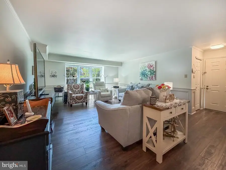 601 Society Pl, Newtown, PA 18940 - #2