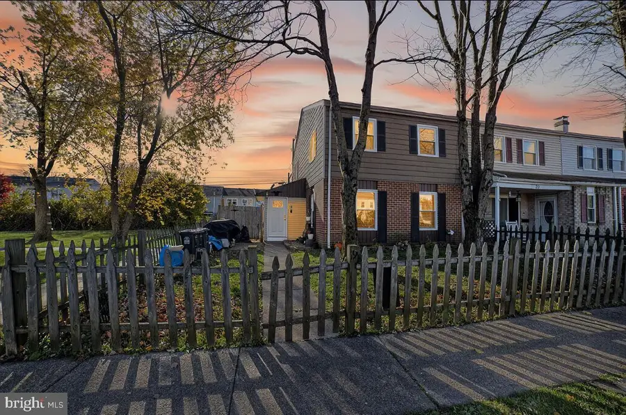 19 Congress Ct, Quakertown, PA 18951 - #2