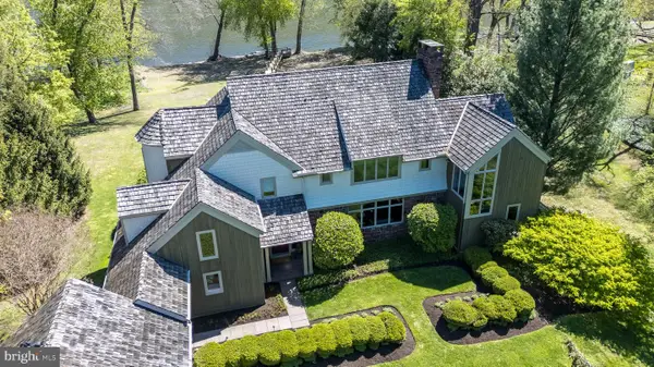 38 Bridge One Ln, POINT PLEASANT, PA 18950