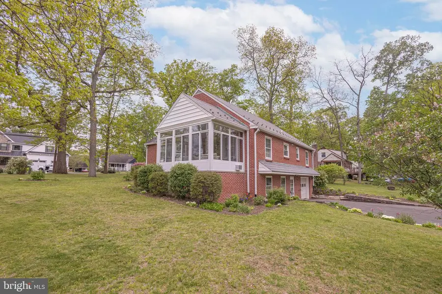 903 N Ridge Rd, Perkasie, PA 18944 - #2