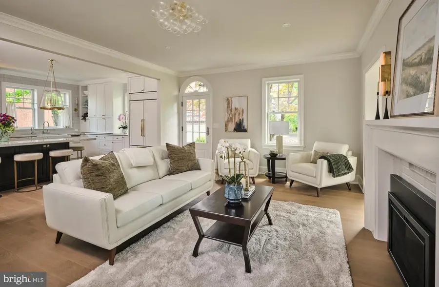 100 W Bridge St, New Hope, PA 18938 - #3