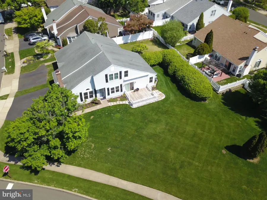 172 Meadowview Ct, Langhorne, PA 19047 - #2