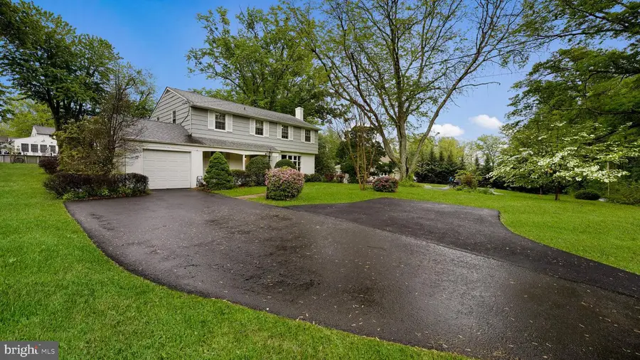 687 Bristol, Southampton, PA 18966 - #2