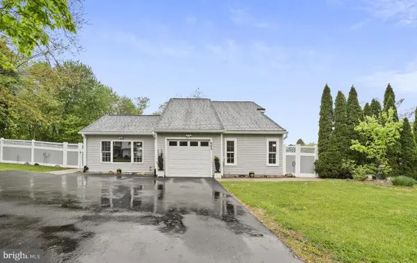665 Elbow Ln, WARRINGTON, PA 18976
