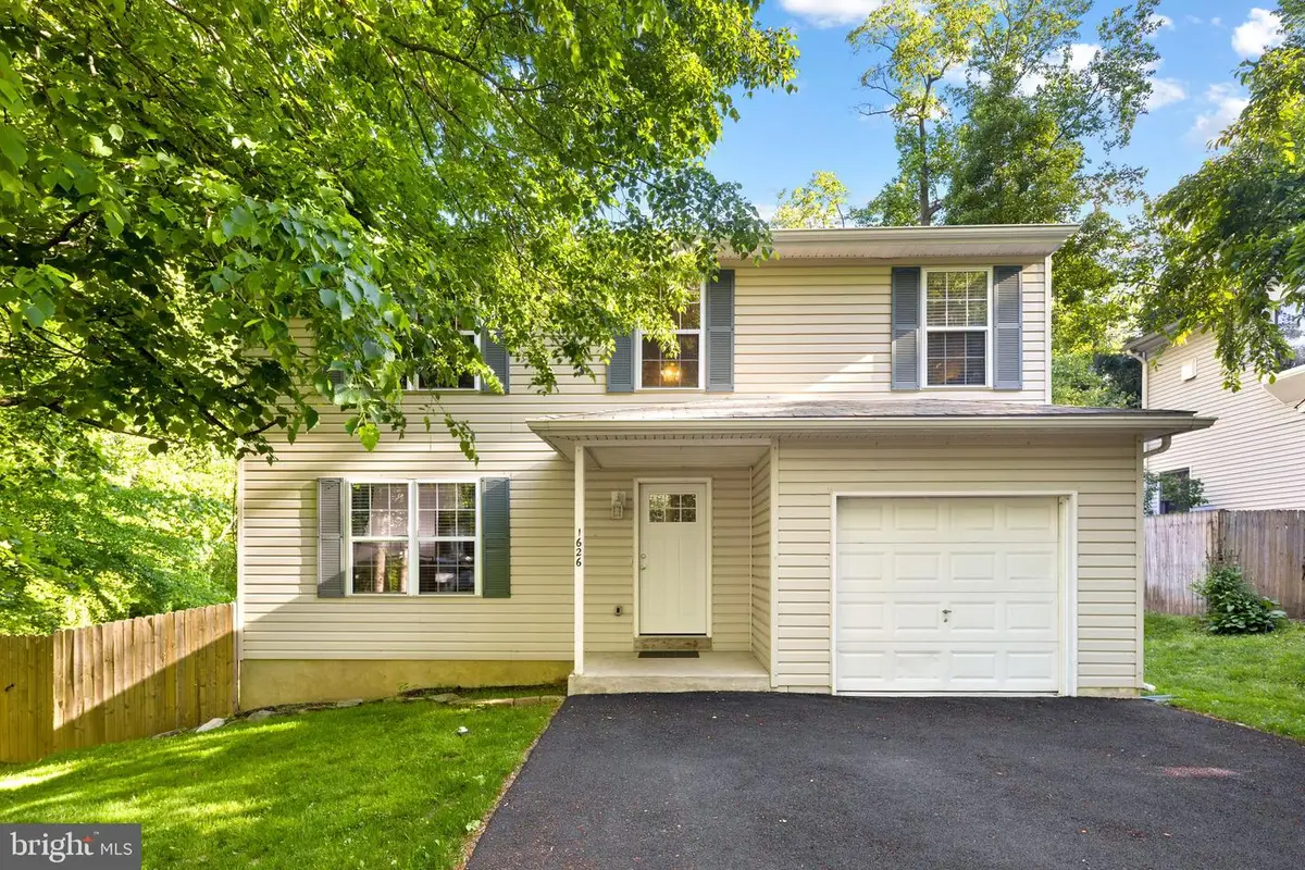1626 Winter Ave, Langhorne, PA 19047 - #1
