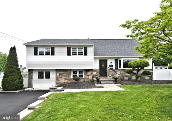 712 Ivyland Rd, WARMINSTER, PA 18974