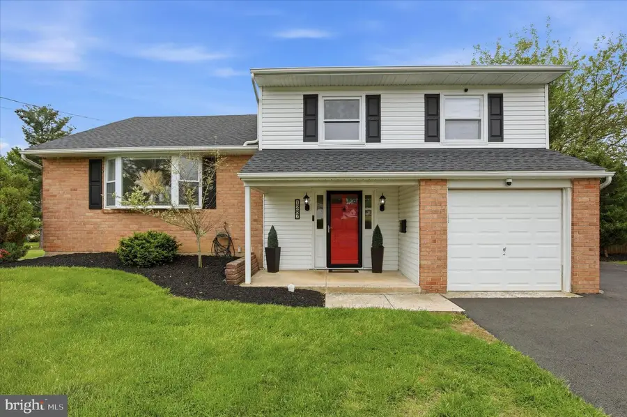 1287 Whitney Rd, Southampton, PA 18966 - #3