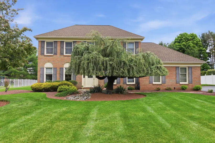 68 Hals Dr, Feasterville Trevose, PA 19053 - #2