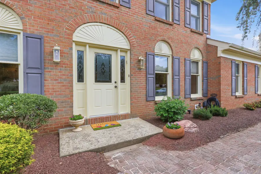 68 Hals Dr, Feasterville Trevose, PA 19053 - #3
