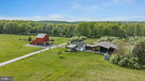 13 Rope Walk Rd, UPPER BLACK EDDY, PA 18972