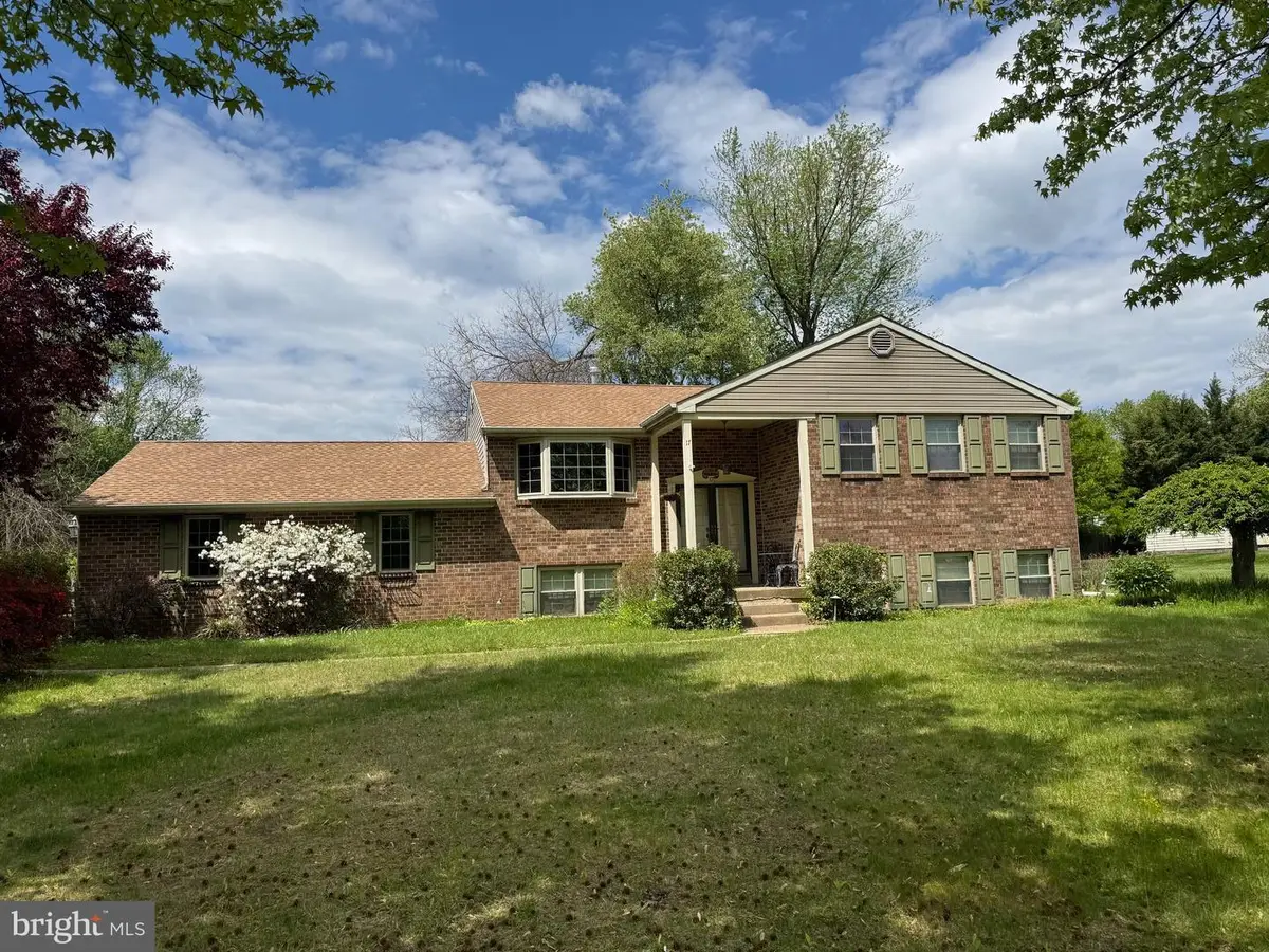 17 E Pickering Bnd, Richboro, PA 18954 - #1