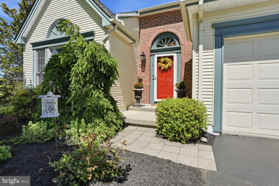 17 Hill Haven Ct, Newtown, PA 18940 - #3