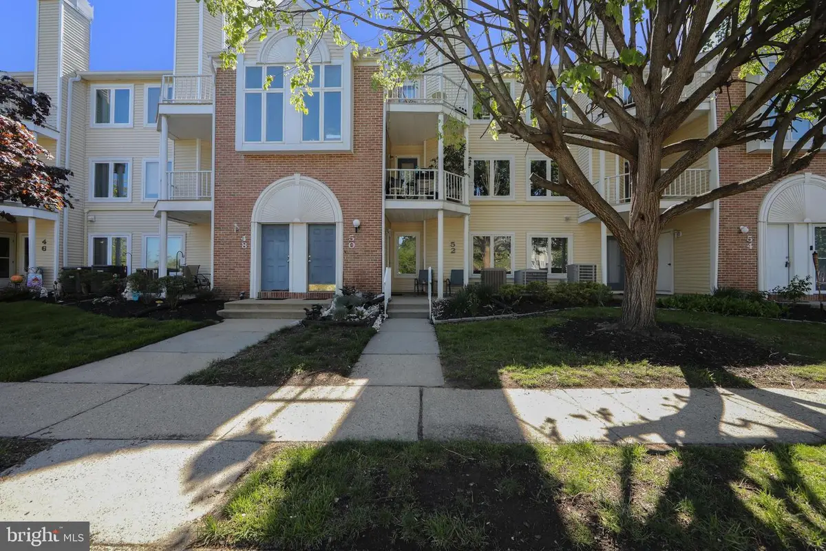 52 Natalie Ct #303, Levittown, PA 19057 - #1